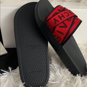 ❌SOLD❌Givenchy slides 39 NWB